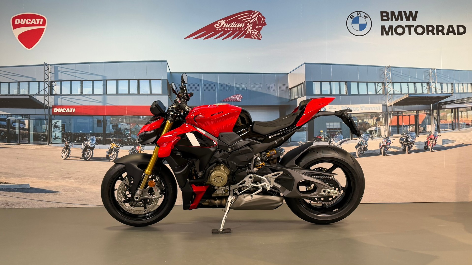 DUCATI Streetfighter V4 S Corse-image-3