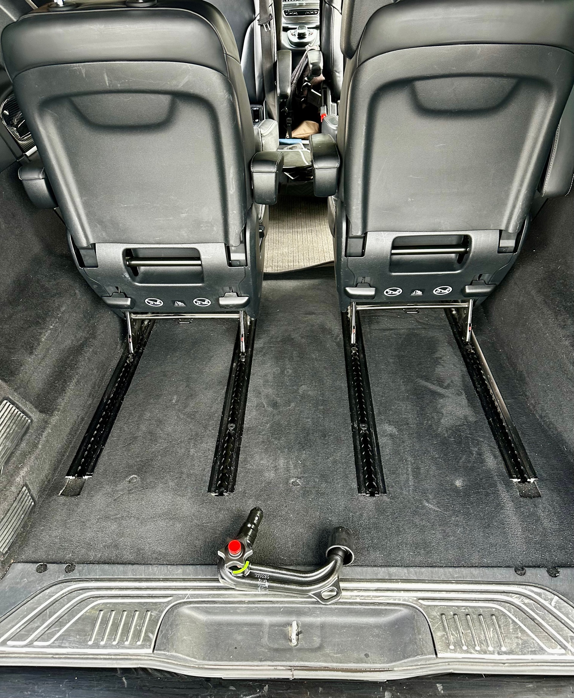 MERCEDES-BENZ V 300 d Swiss Ed. extralang 4M-image-8