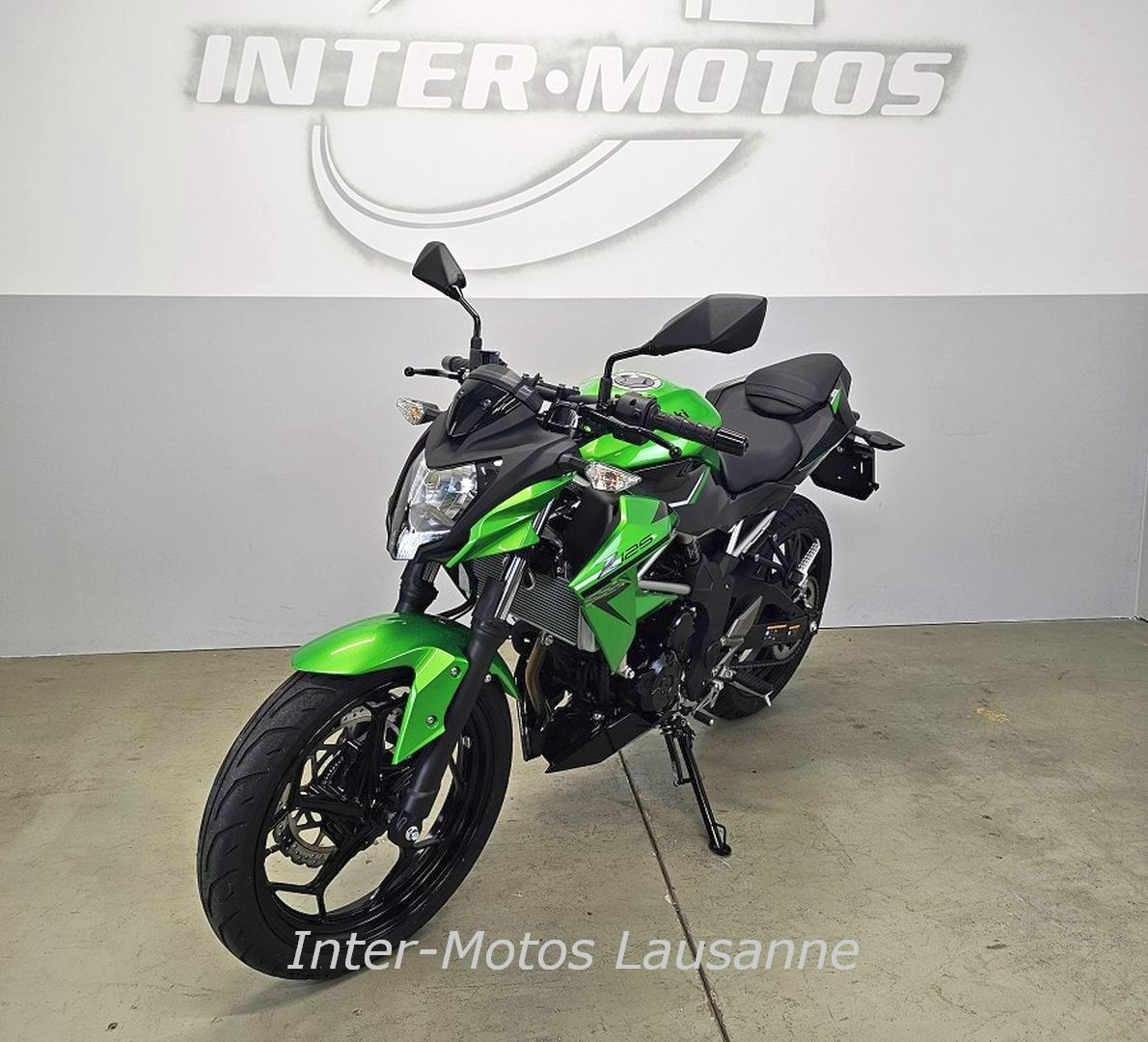 KAWASAKI Z125-image-2