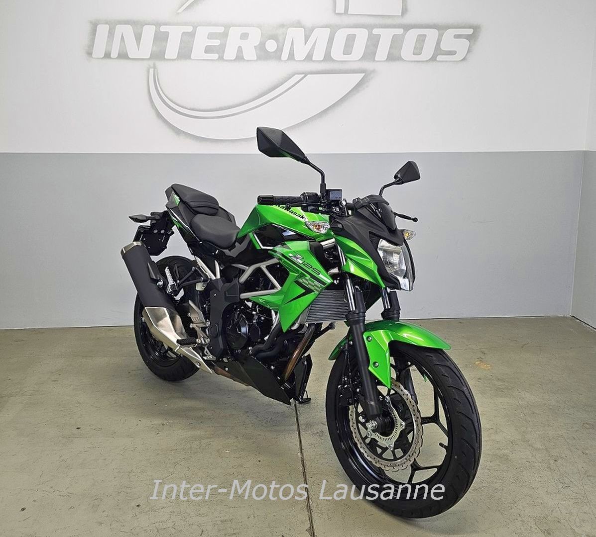 KAWASAKI Z125-image-1