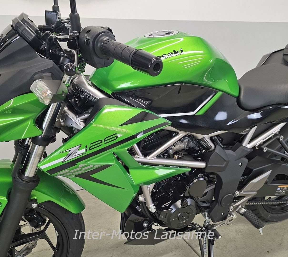 KAWASAKI Z125-image-7