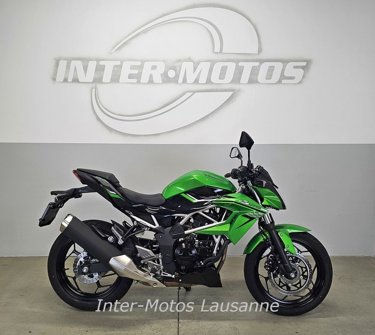 KAWASAKI Z125-image-0