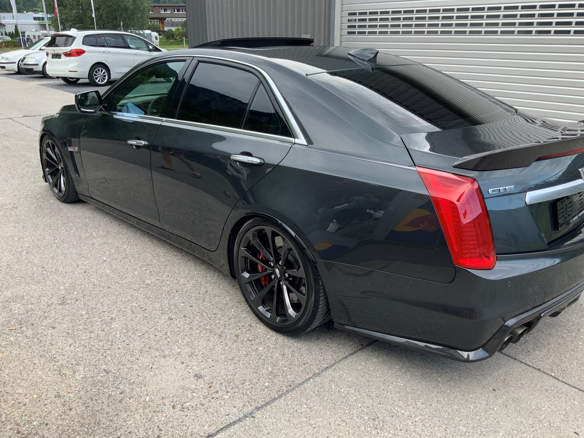 CADILLAC CTS-V Sedan 6.2 Supercharged Automatic-showroom-element-2