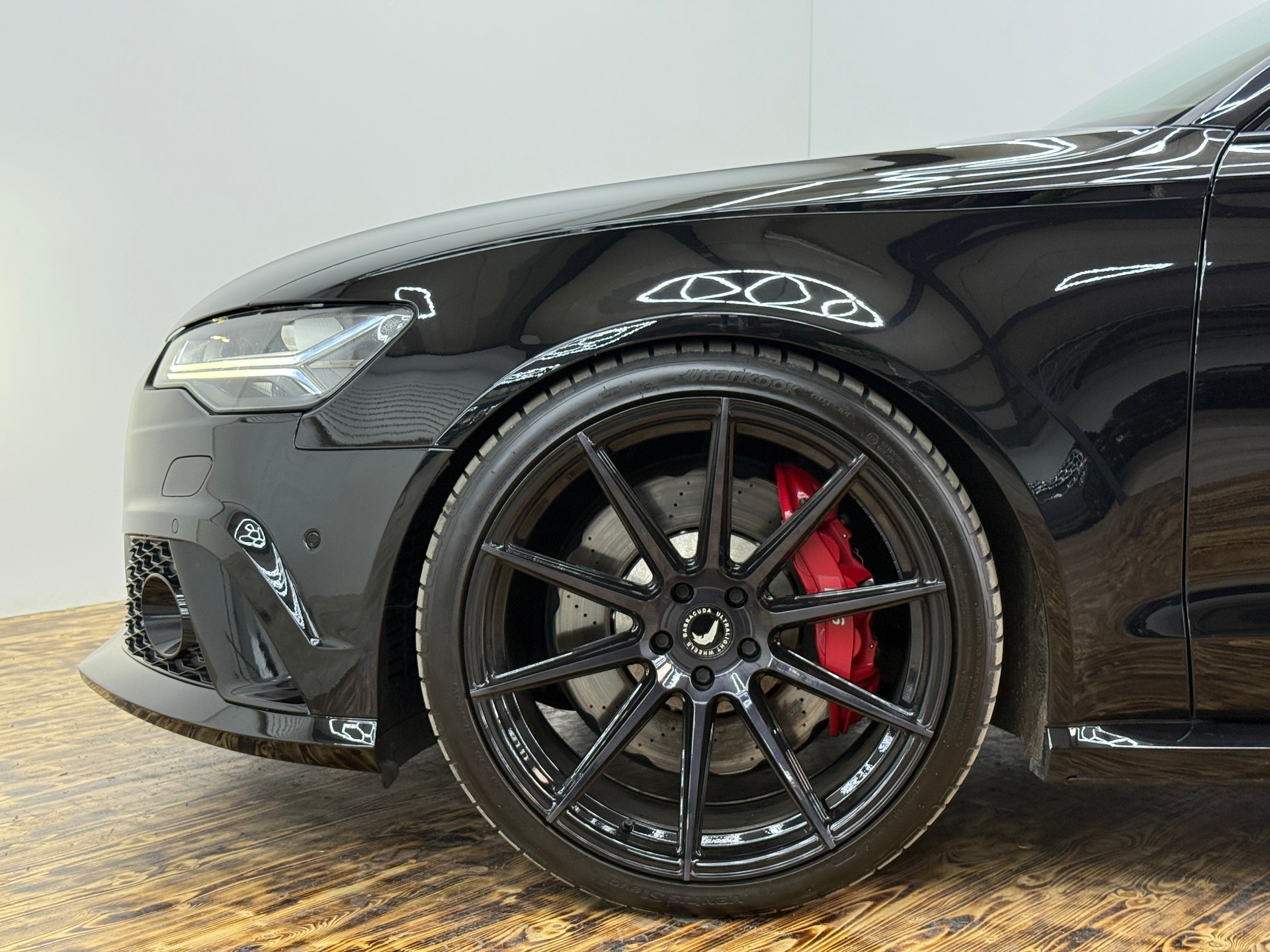 AUDI RS6 Avant 4.0 TFSI V8 quattro Tiptronic-image-4