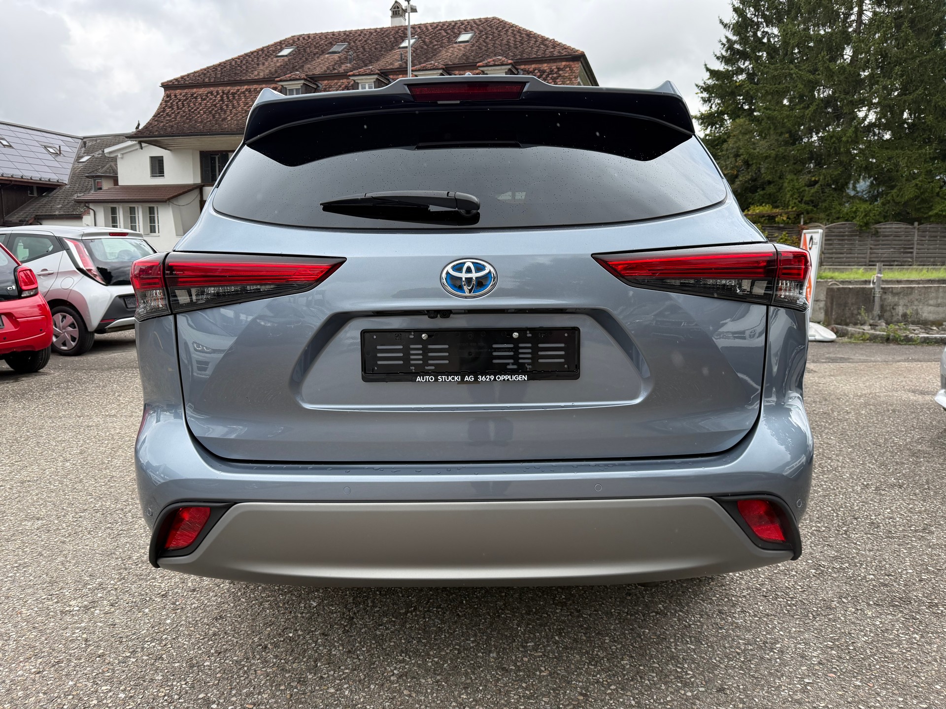 TOYOTA Highlander 2.5 HSD Premium e-CVT-image-5