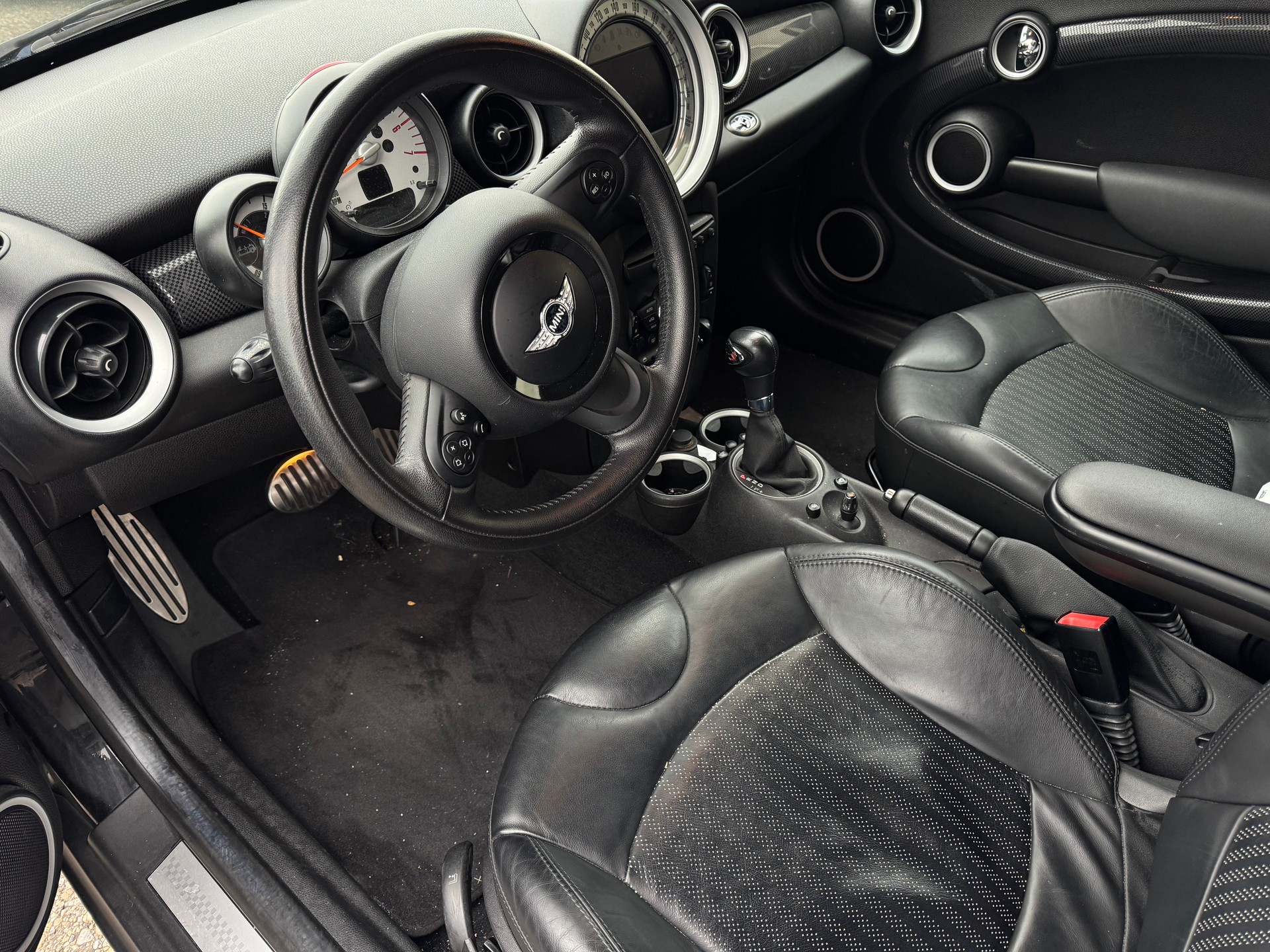 MINI Cooper SD Roadster Steptronic-image-8
