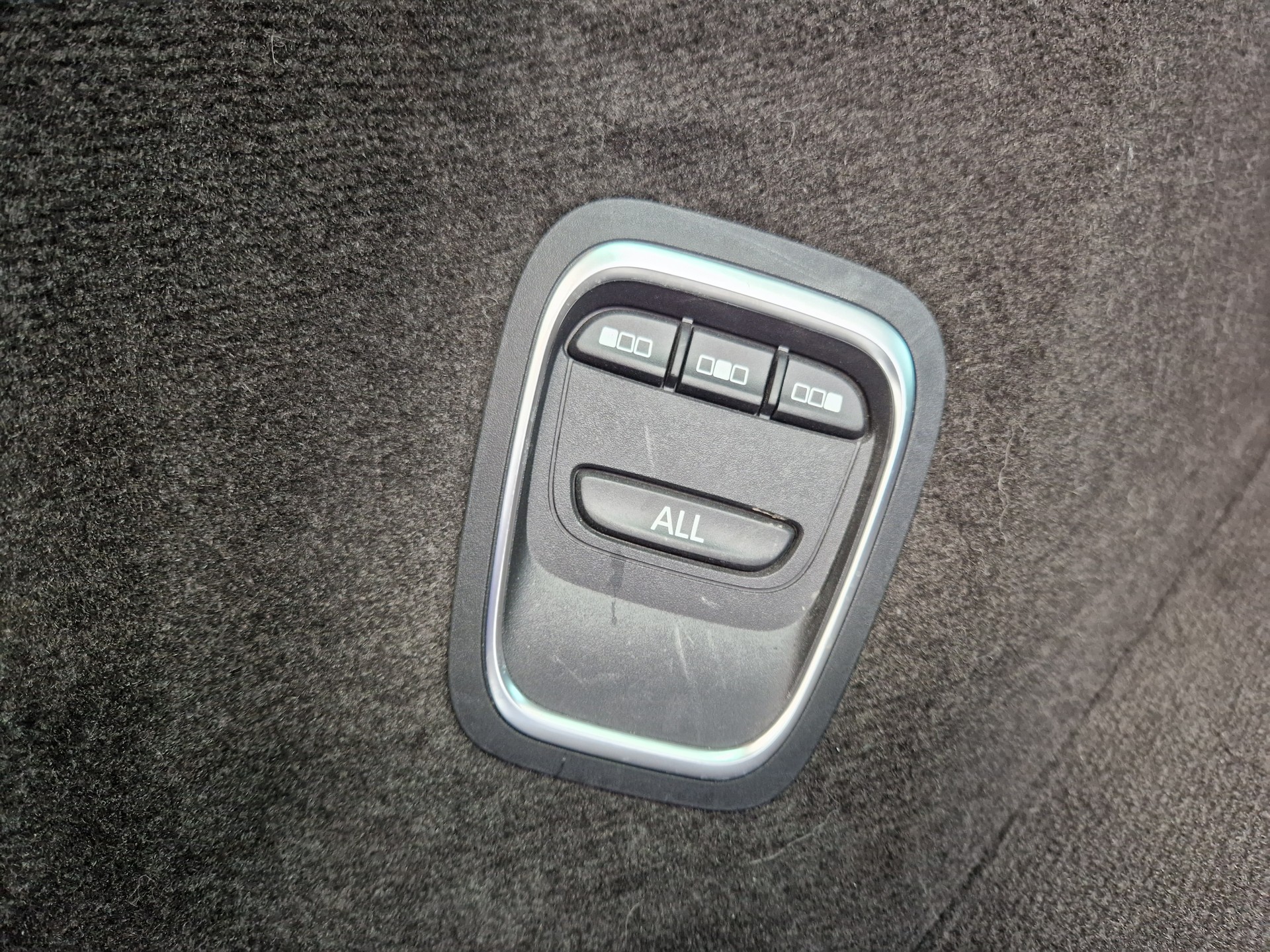 RENAULT Espace 1.6 dCi Initiale Paris EDC-image-4