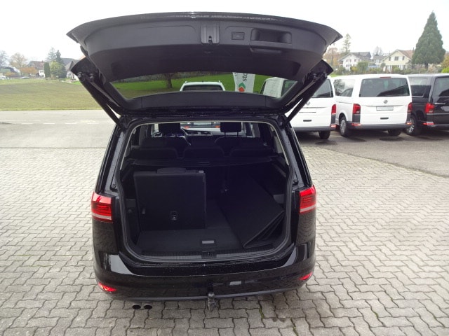 VW Touran 2.0 TDI BlueMotion Technology Highline DSG-image-13