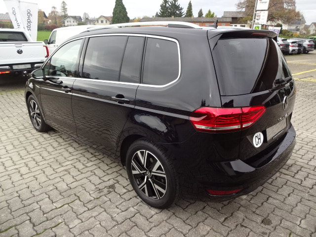VW Touran 2.0 TDI BlueMotion Technology Highline DSG-image-2