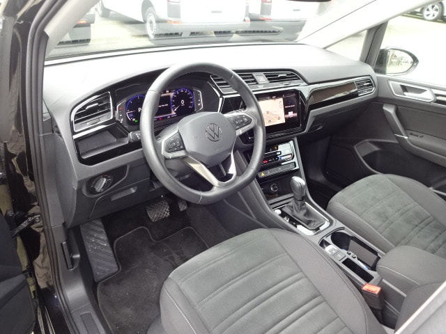 VW Touran 2.0 TDI BlueMotion Technology Highline DSG-image-9