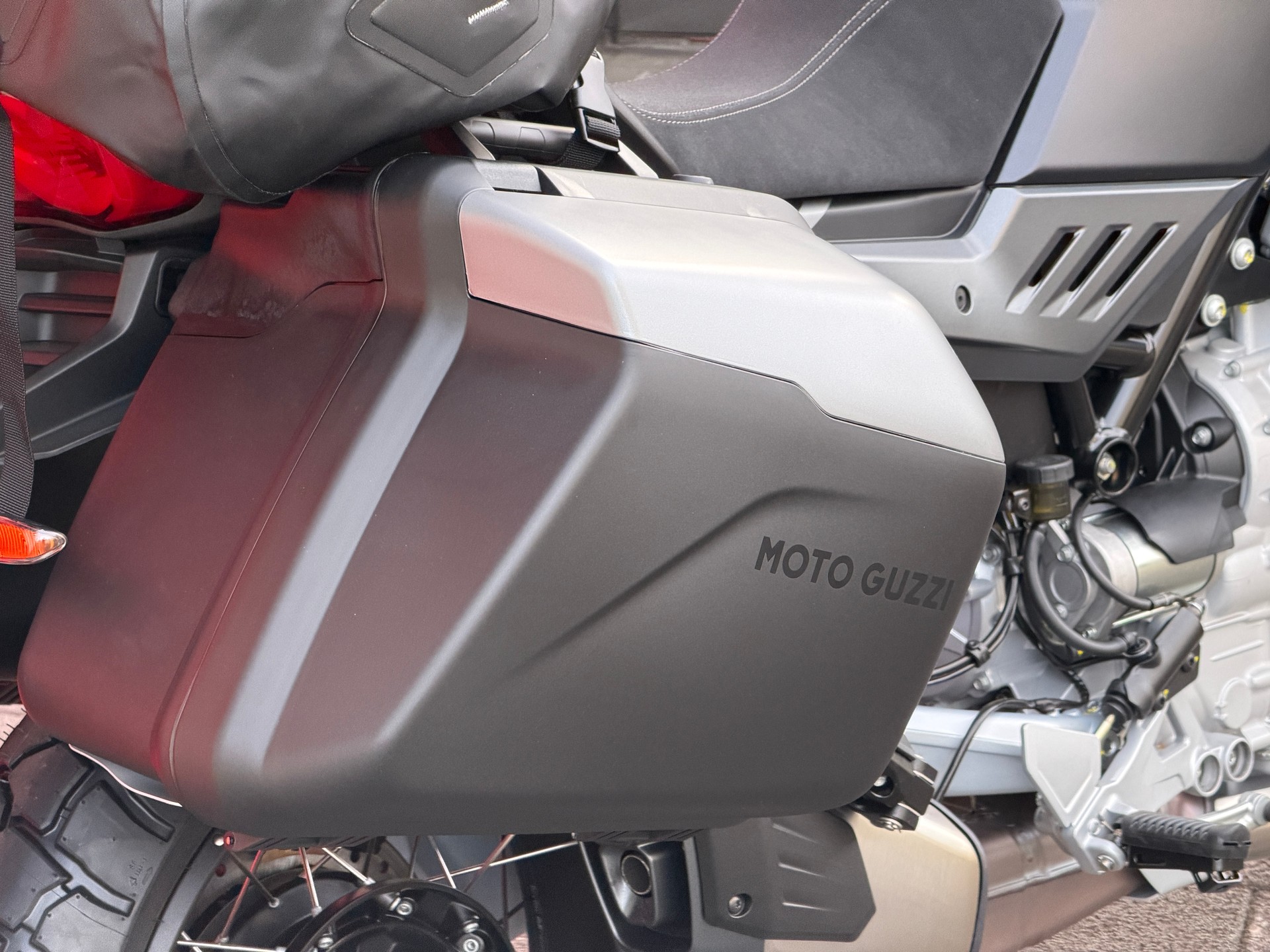 MOTO GUZZI Stelvio 1000 Travel E5+-image-5