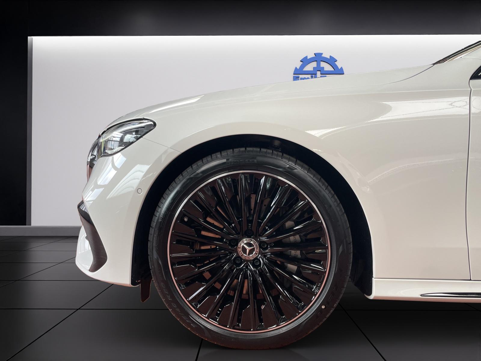 MERCEDES-BENZ E 220 d 4MATIC T-Modell AMG Line-image-10