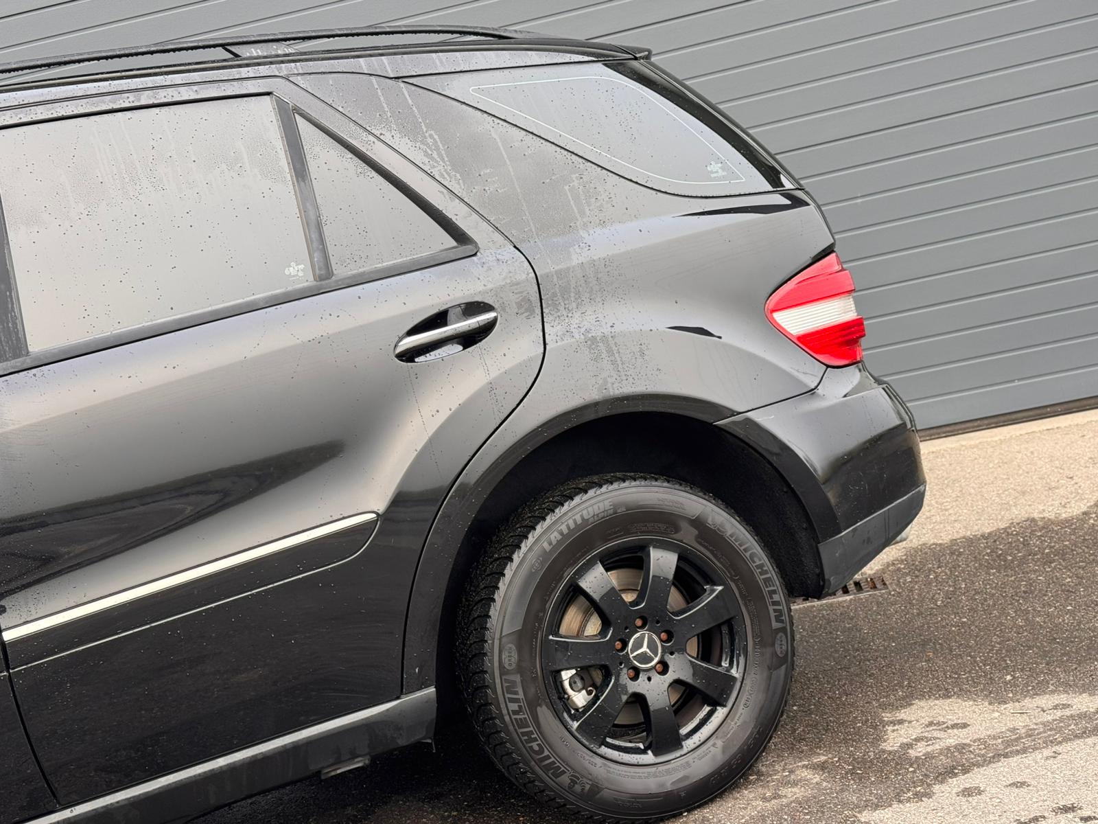 MERCEDES-BENZ ML 320 CDI 4Matic 7G-Tronic-showroom-element-2