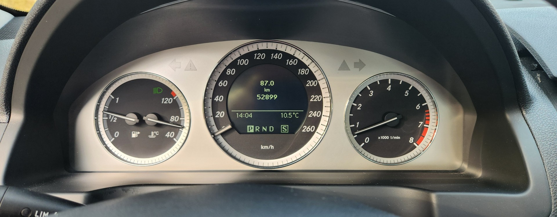 MERCEDES-BENZ C 230 Avantgarde 7G-Tronic-image-7