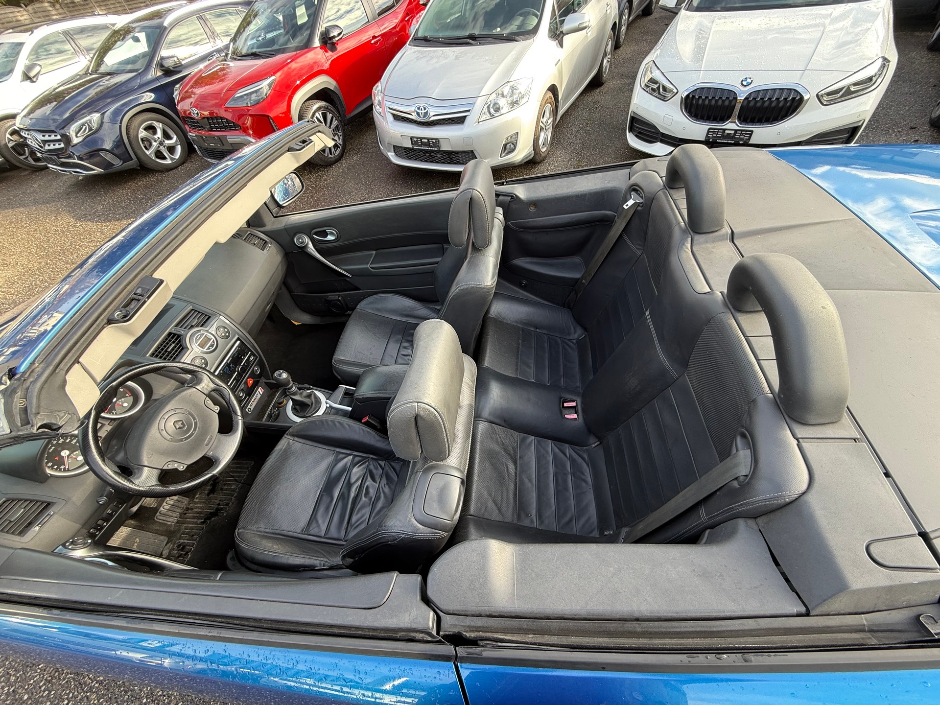 RENAULT Mégane C-C 2.0 16V Privilège Luxe-image-15
