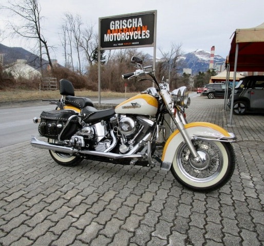 HARLEY-DAVIDSON FLSTC Softail Classic