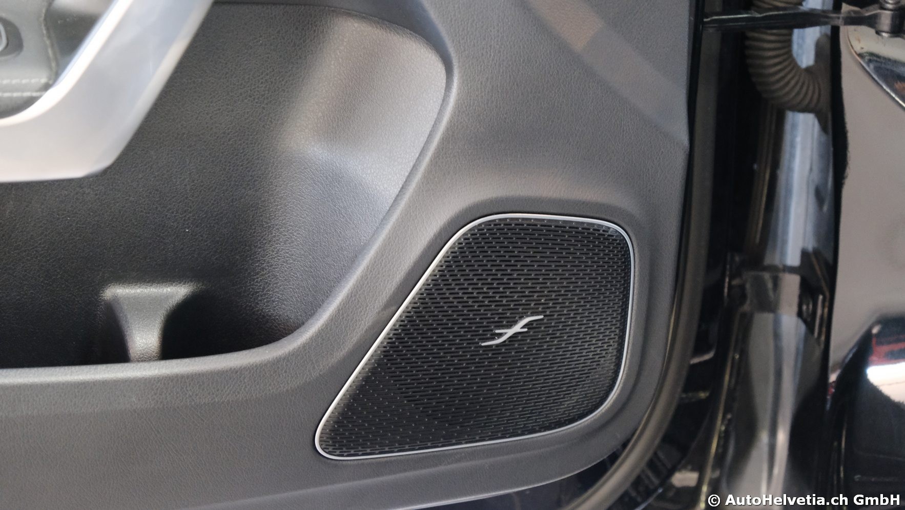 MERCEDES-BENZ A 45 S AMG 4Matic+ Speedshift-image-15