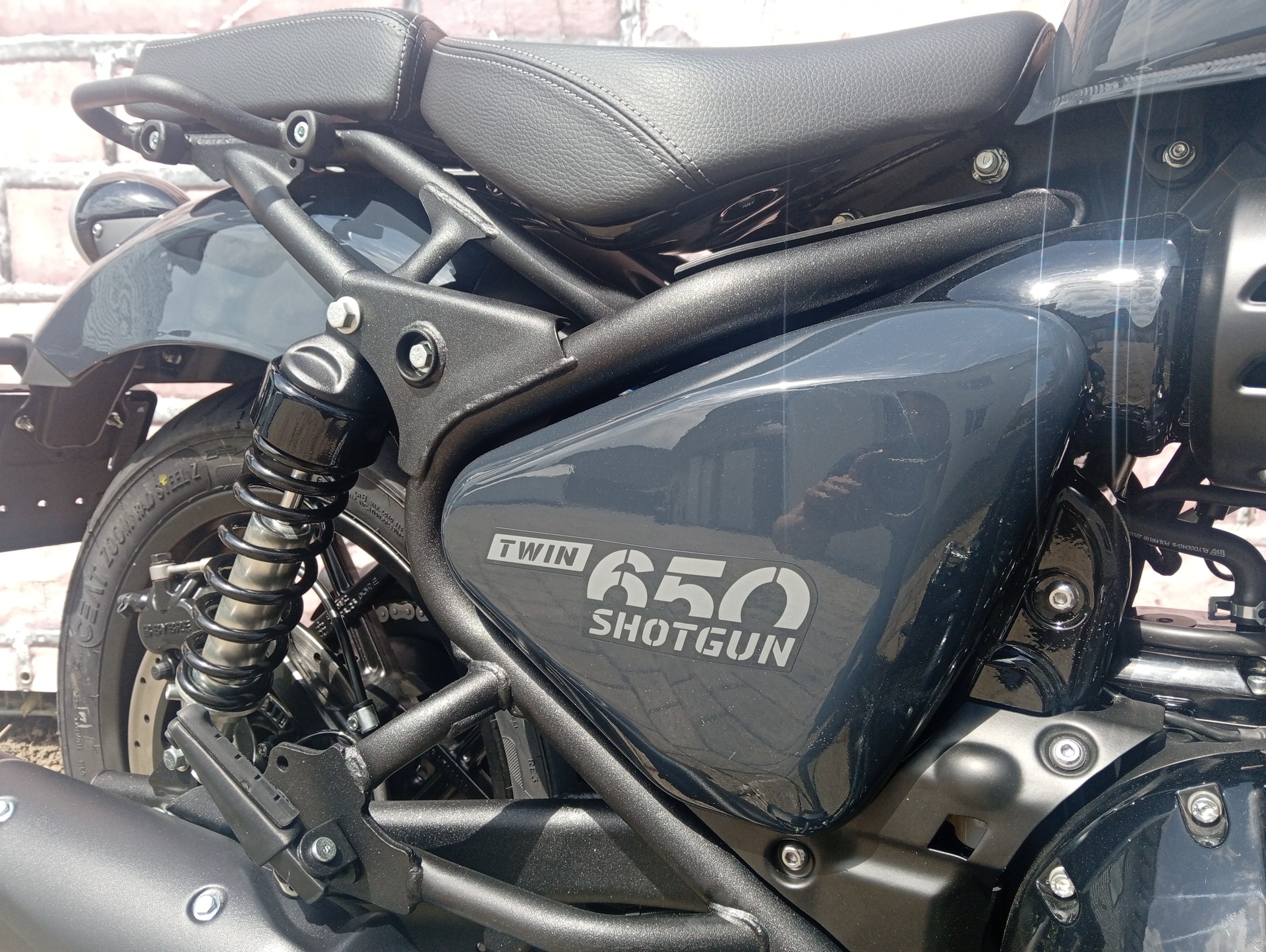 ROYAL ENFIELD Shotgun 650 Single-image-9