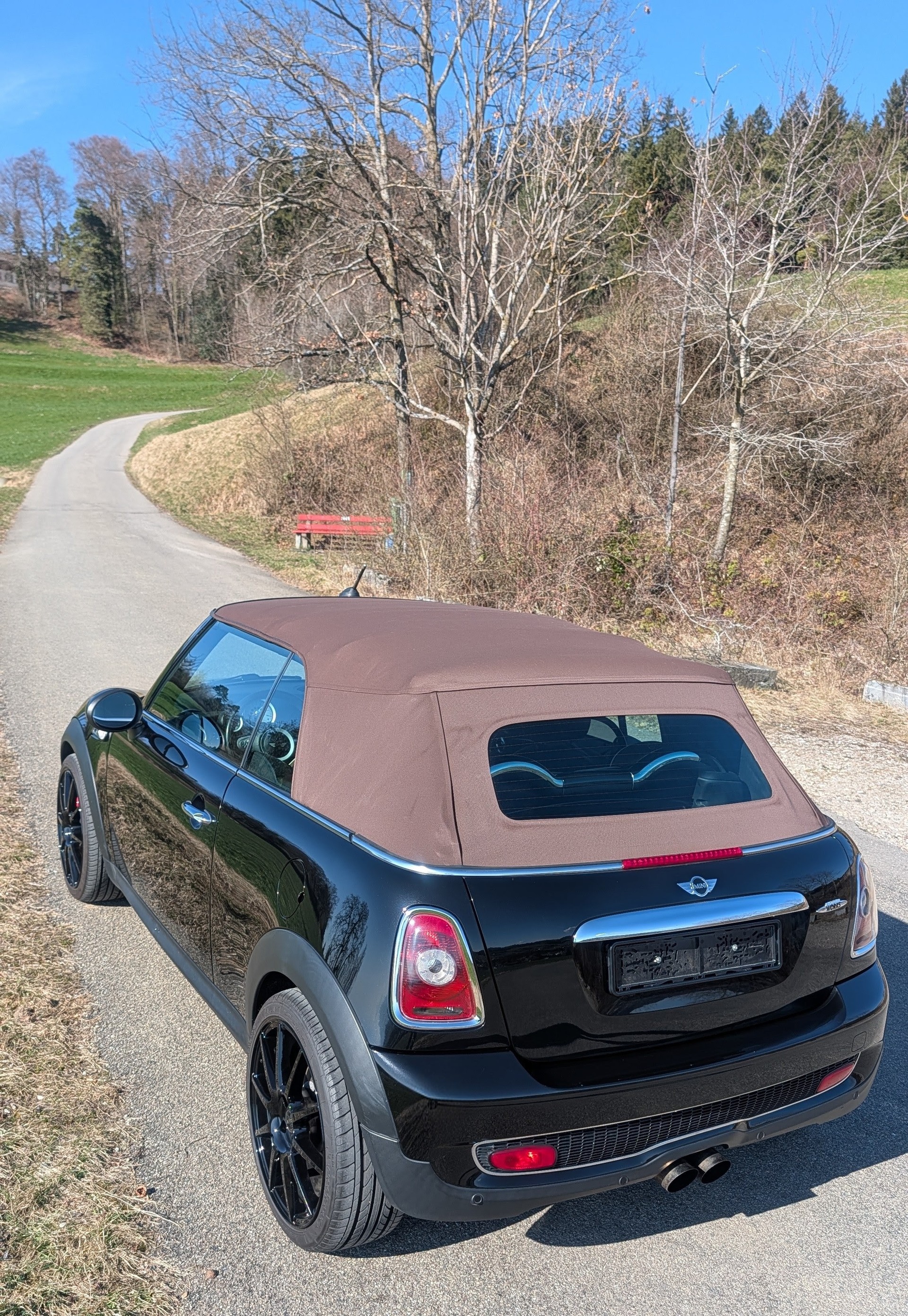 MINI MINI Cooper Cabrio John Cooper Works-image-3
