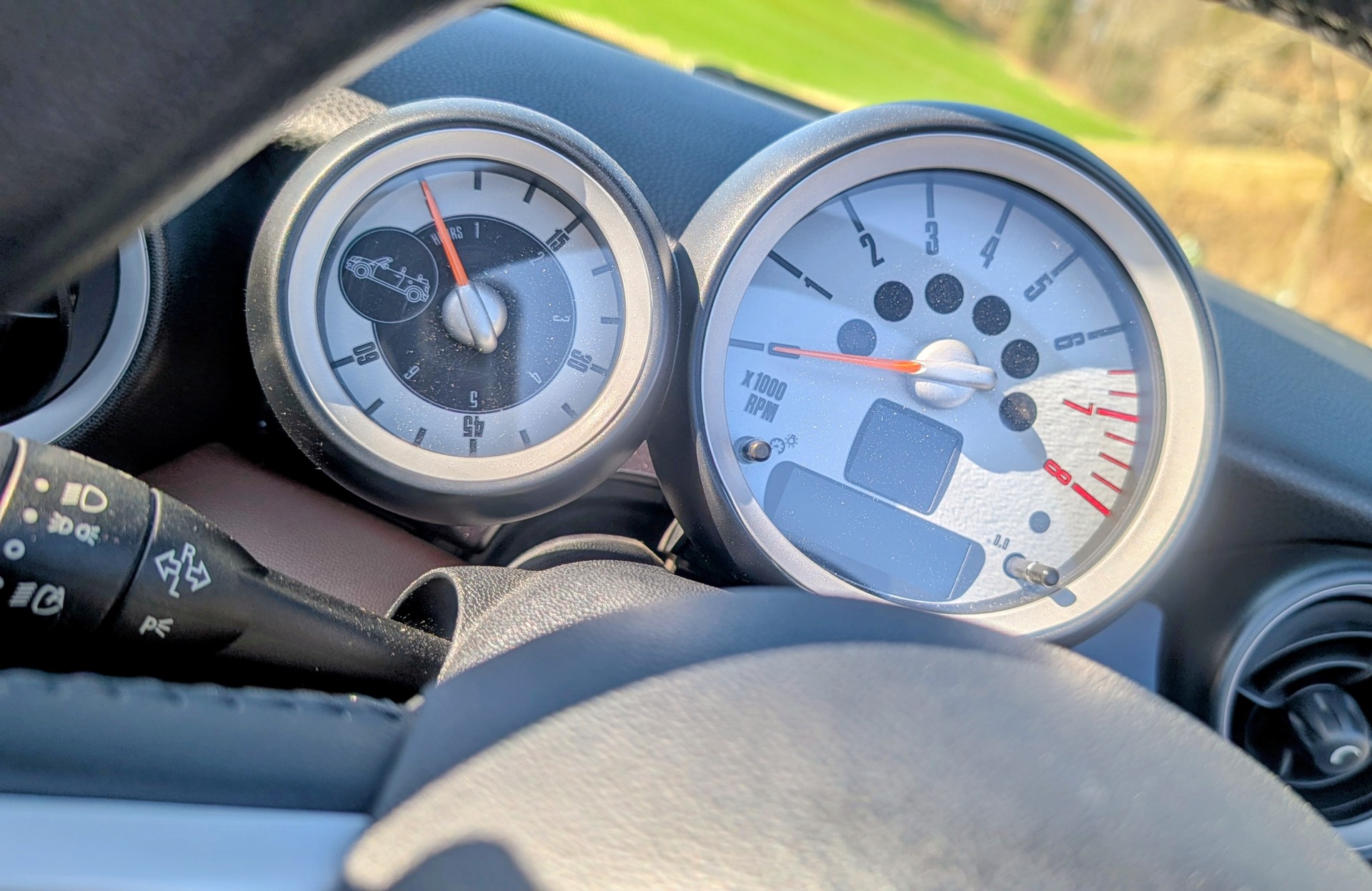 MINI MINI Cooper Cabrio John Cooper Works-image-17