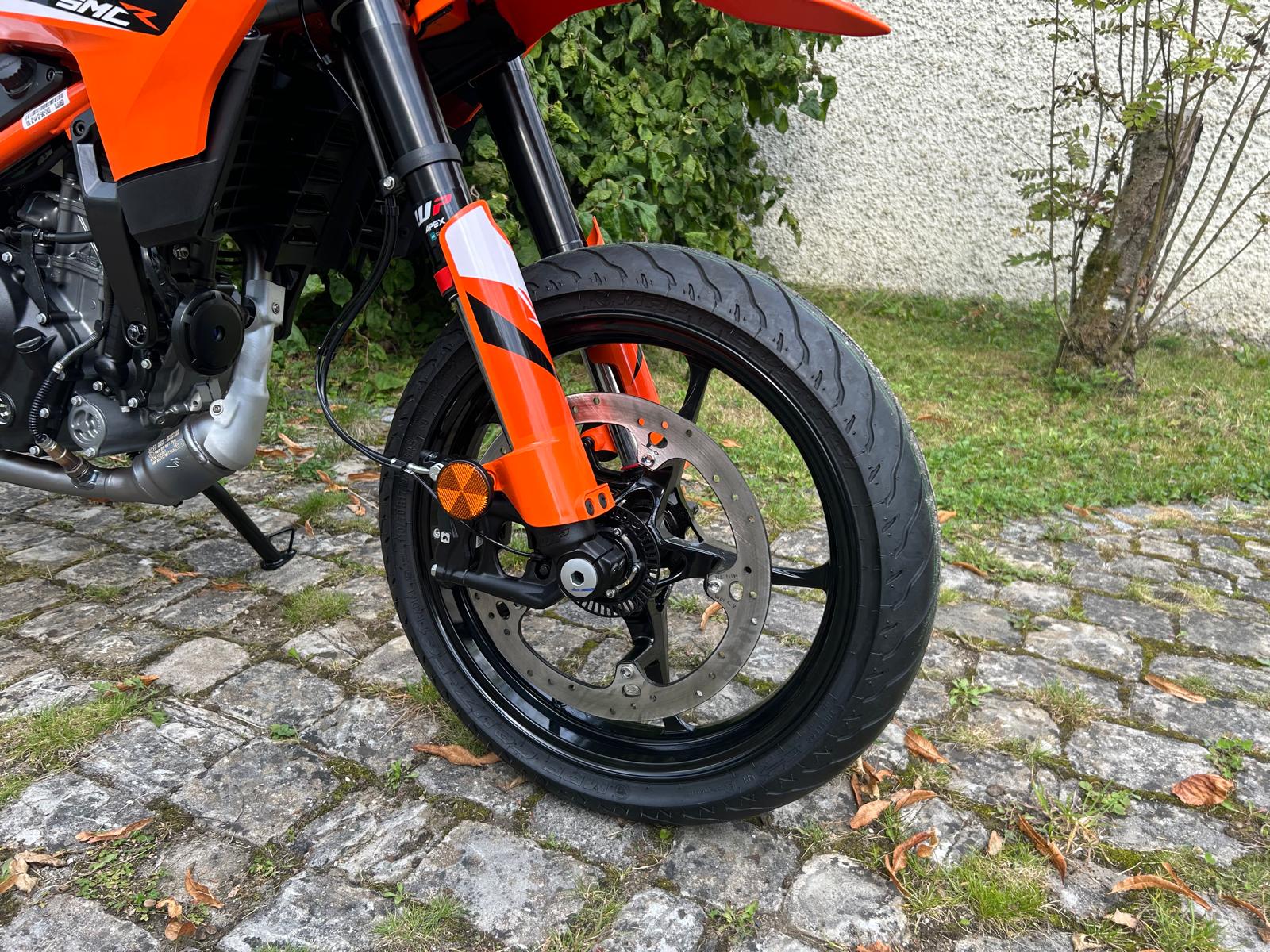 KTM 125 SMC R-image-9
