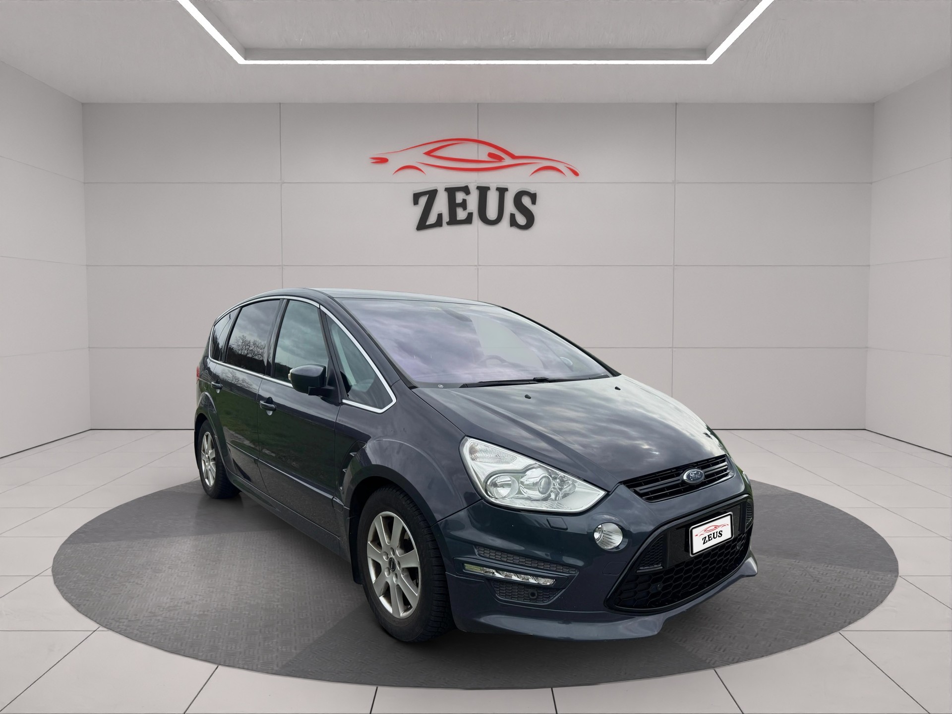 FORD S-Max 2.0 SCTi Titanium PowerShift-showroom-element-1