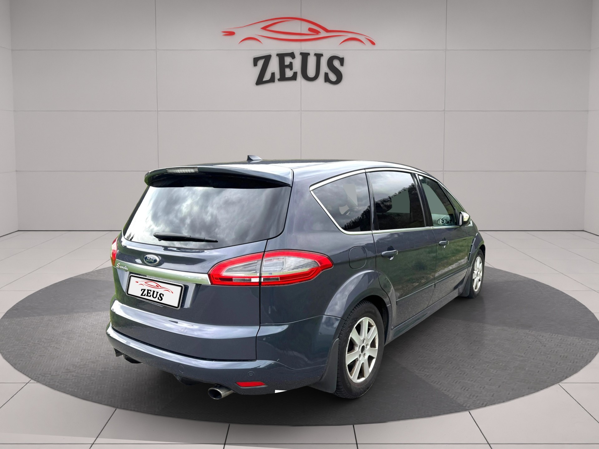 FORD S-Max 2.0 SCTi Titanium PowerShift-image-6