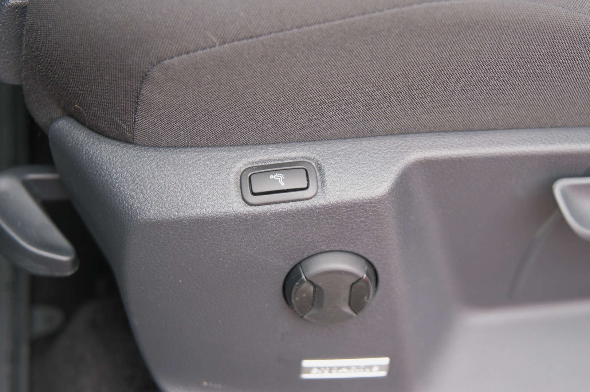 VW Touran 1.5 TSI EVO Comfort United R Line DSG-image-29