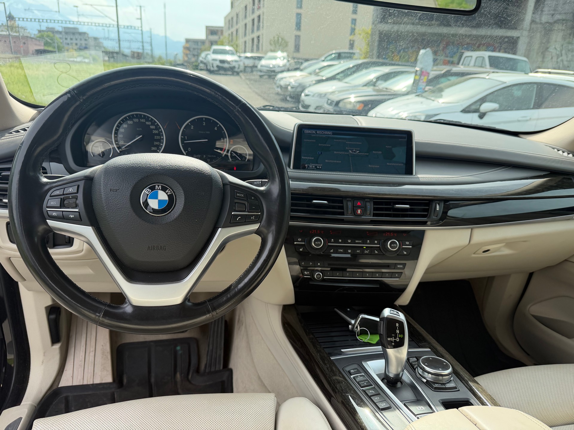 BMW X5 xDrive 30d Steptronic-image-9