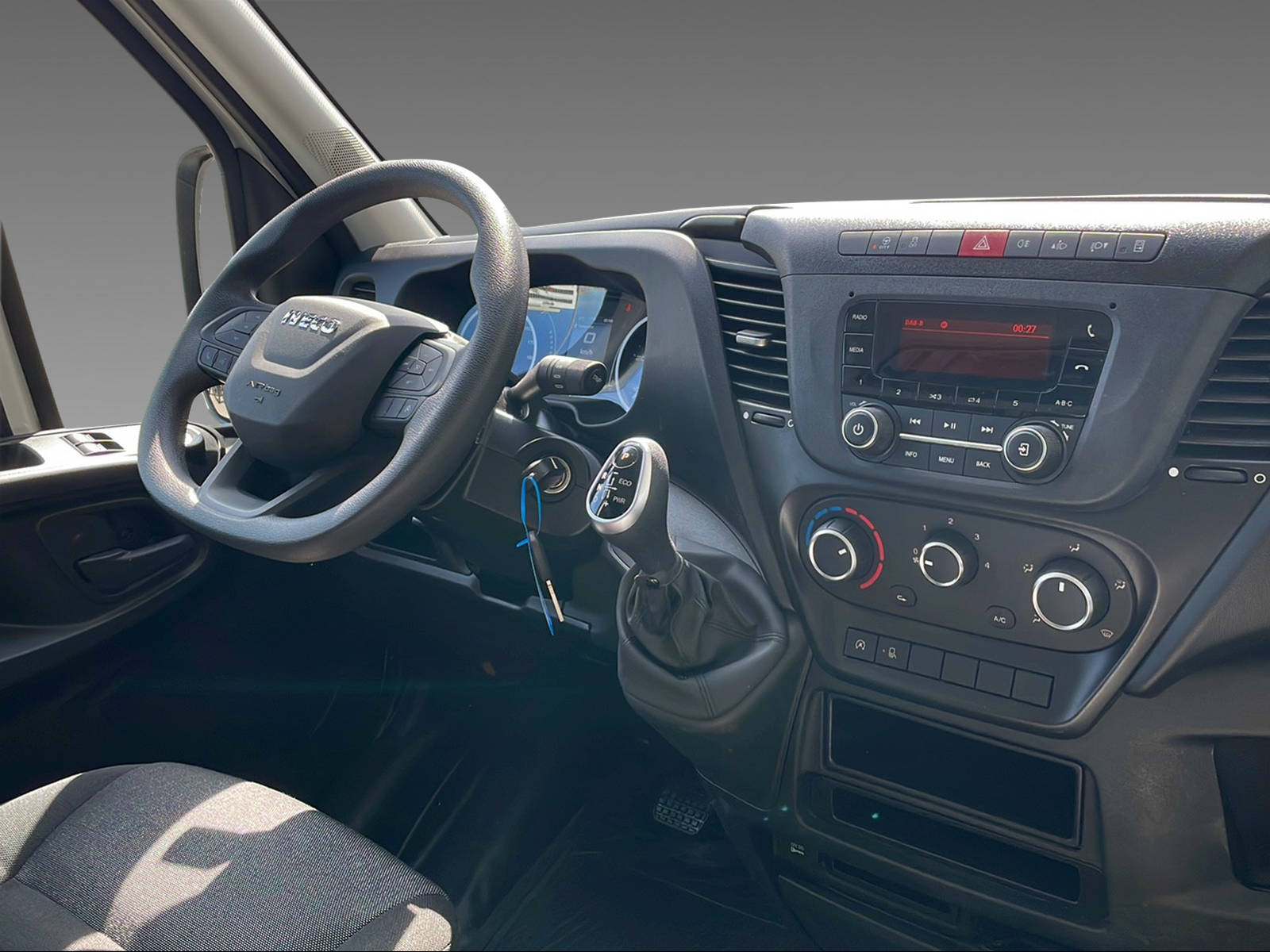 IVECO Daily 35S14A8V Kaw.3520 H1.9 2.3 HPI 136-image-5