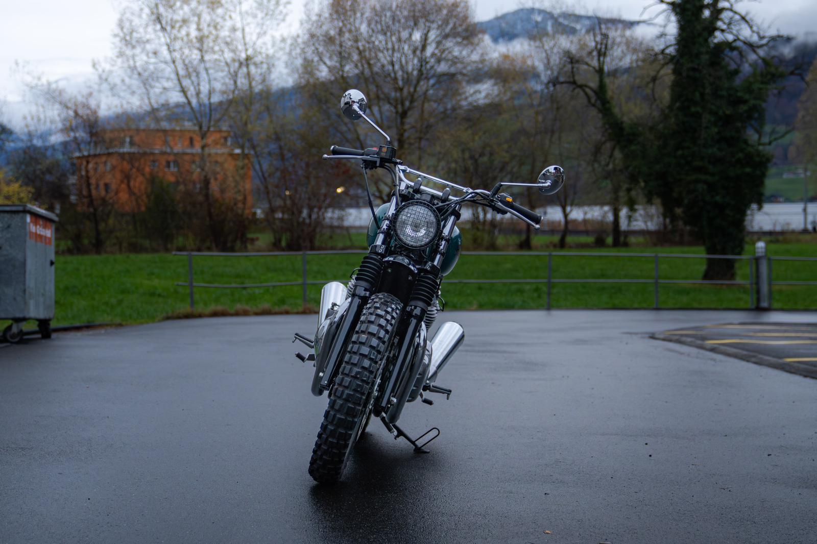 ROYAL ENFIELD Interceptor 650 Custom-image-4