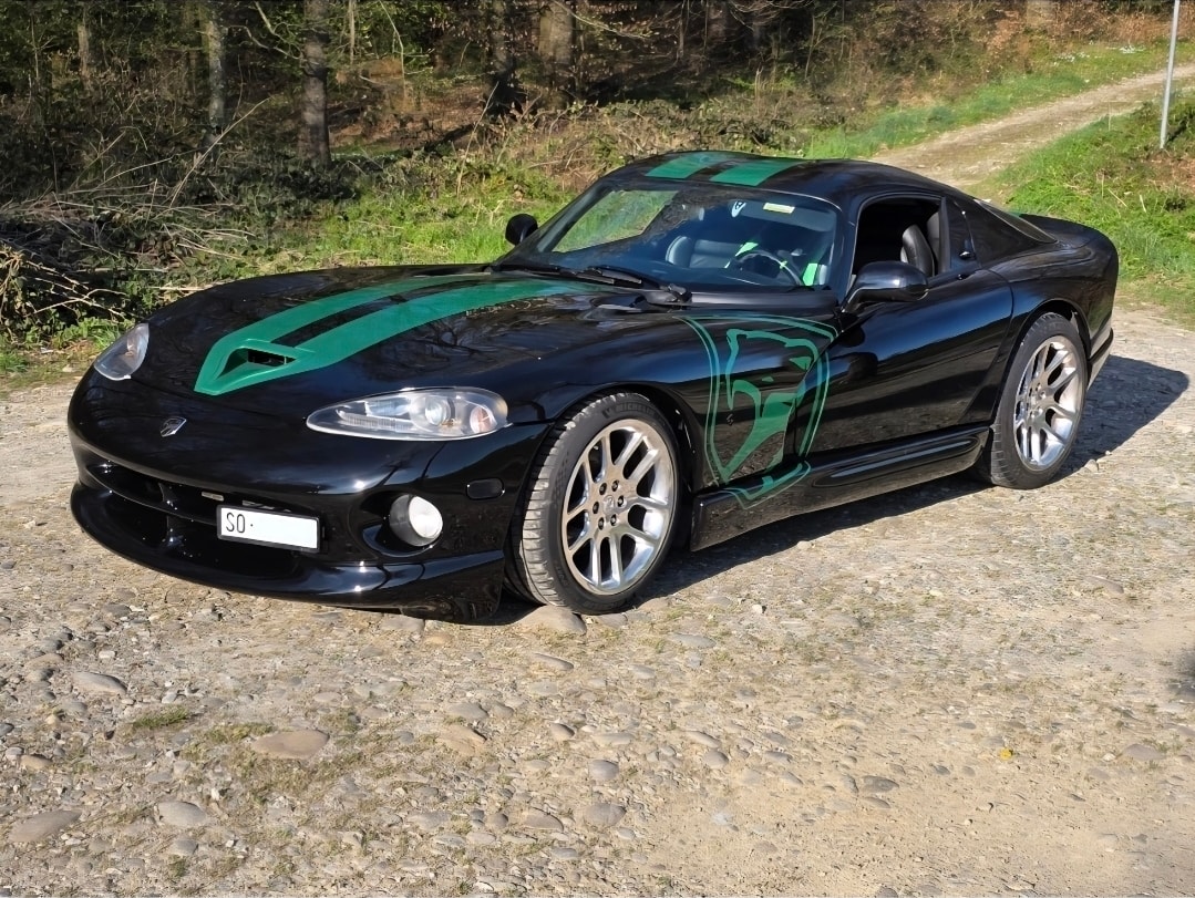 CHRYSLER Viper GTS