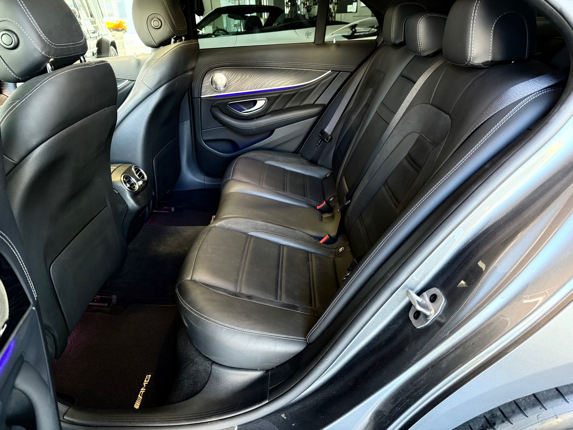 MERCEDES-BENZ E 53 AMG 4Matic+ Speedshift MCT-image-12