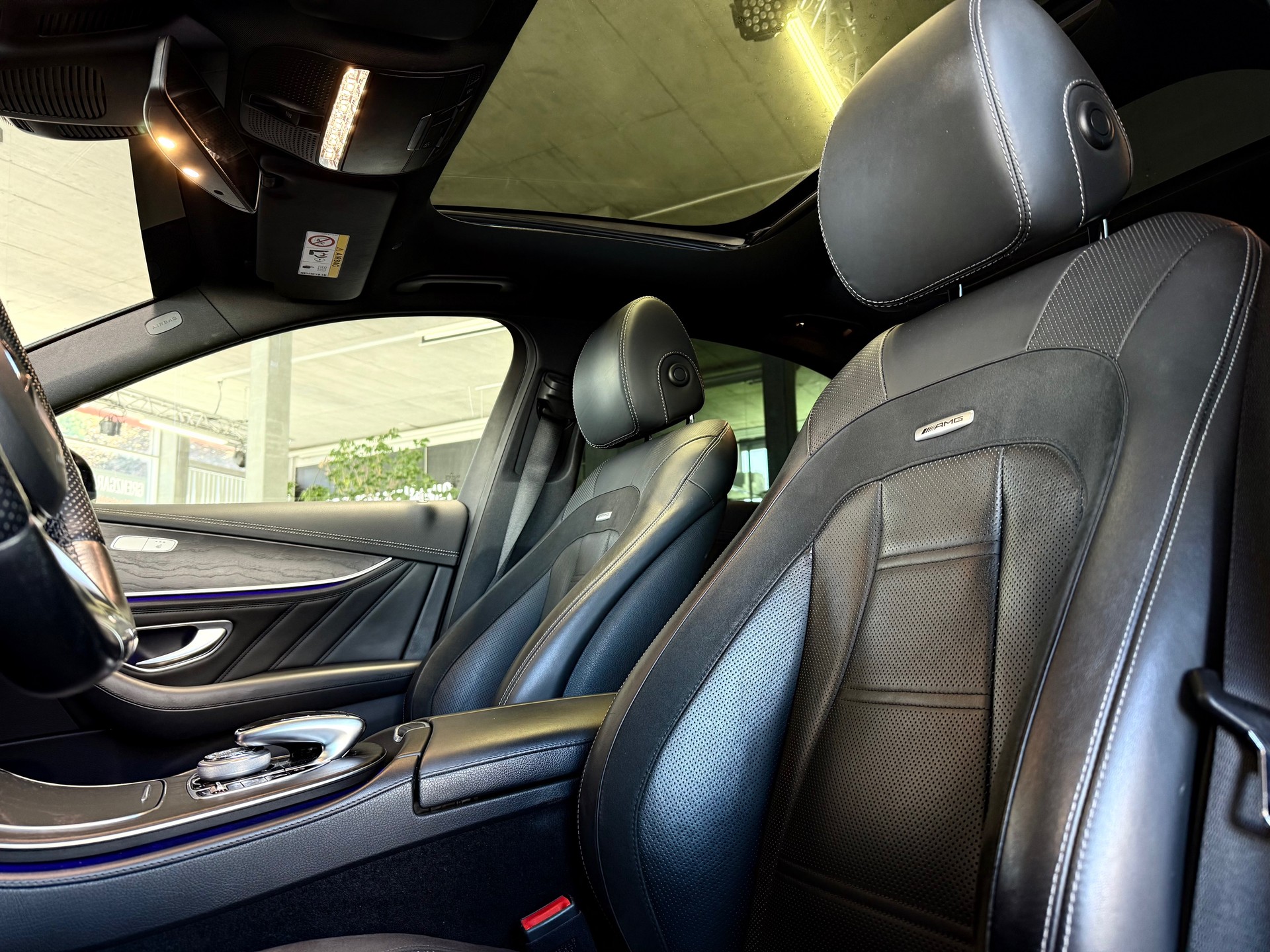MERCEDES-BENZ E 53 AMG 4Matic+ Speedshift MCT-image-11