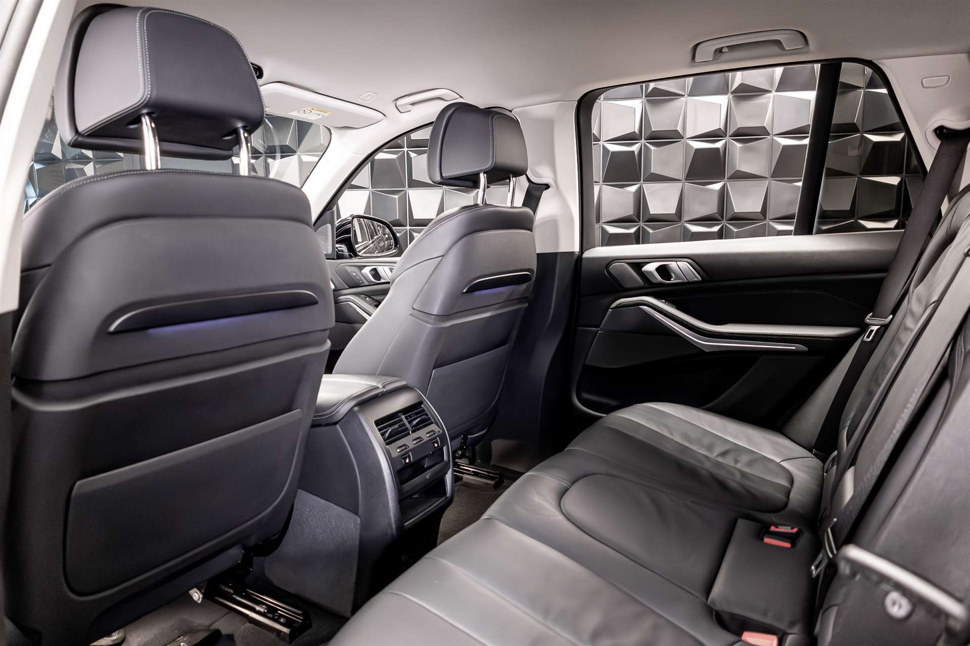 BMW X5 xDrive 30d Steptronic-image-23