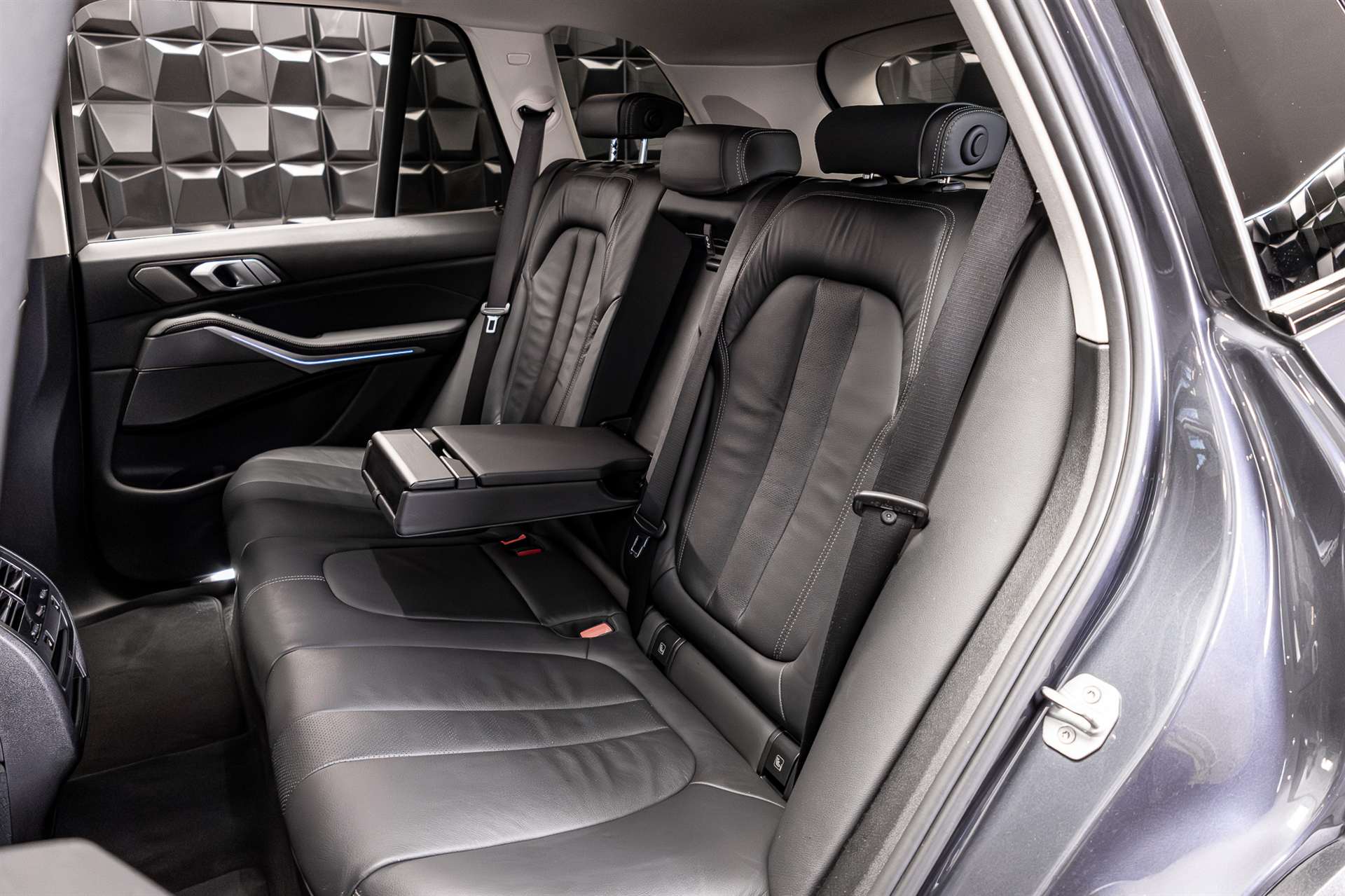 BMW X5 xDrive 30d Steptronic-image-24