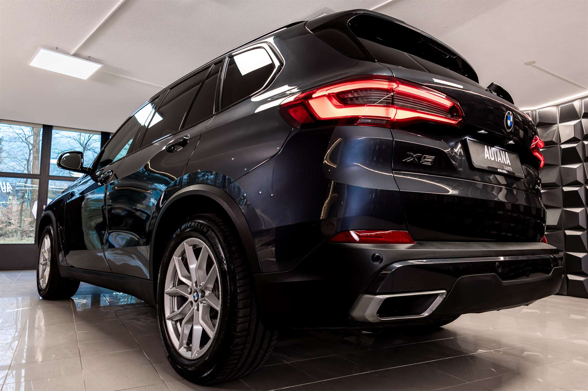 BMW X5 xDrive 30d Steptronic-image-29