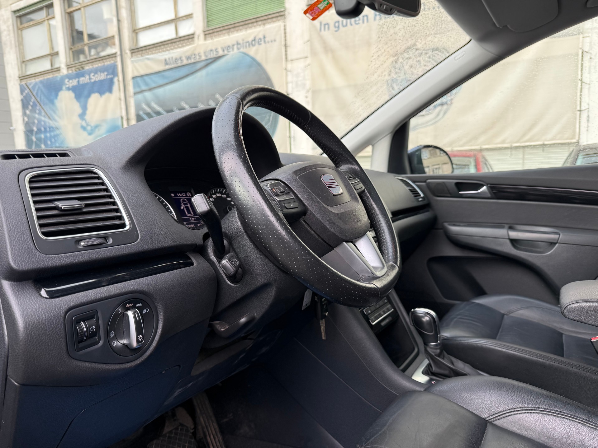 SEAT Alhambra 2.0 TDI Reference DSG-image-10