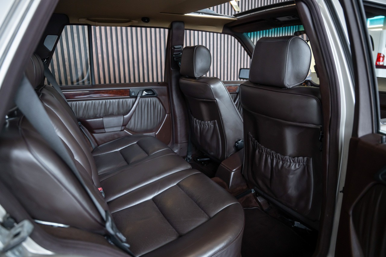 MERCEDES-BENZ 300 TE-24-image-21