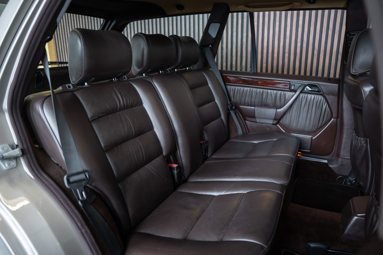 MERCEDES-BENZ 300 TE-24-image-20