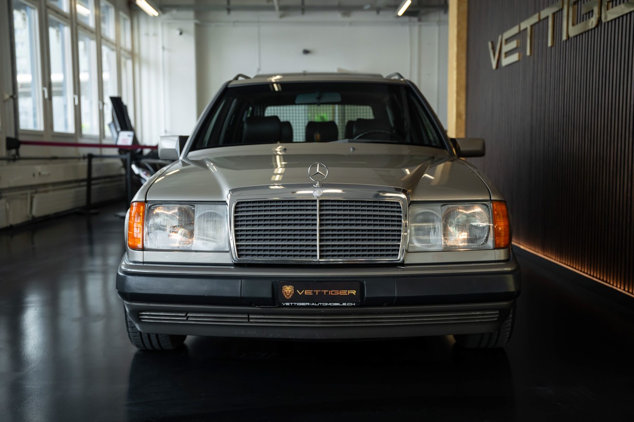 MERCEDES-BENZ 300 TE-24-image-1