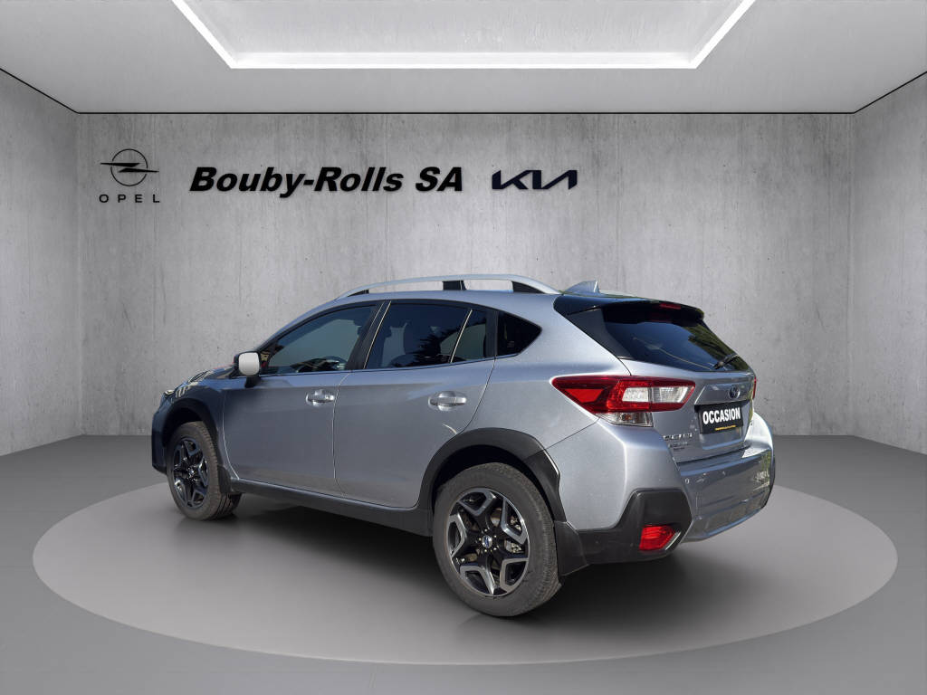 SUBARU XV 2.0i Swiss Plus-showroom-element-3