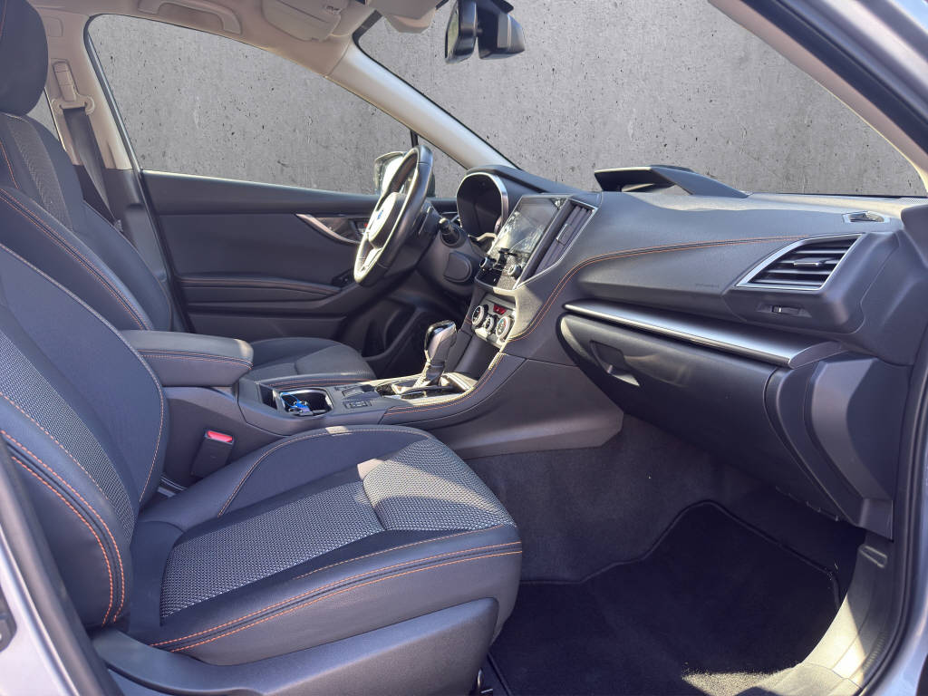 SUBARU XV 2.0i Swiss Plus-image-10