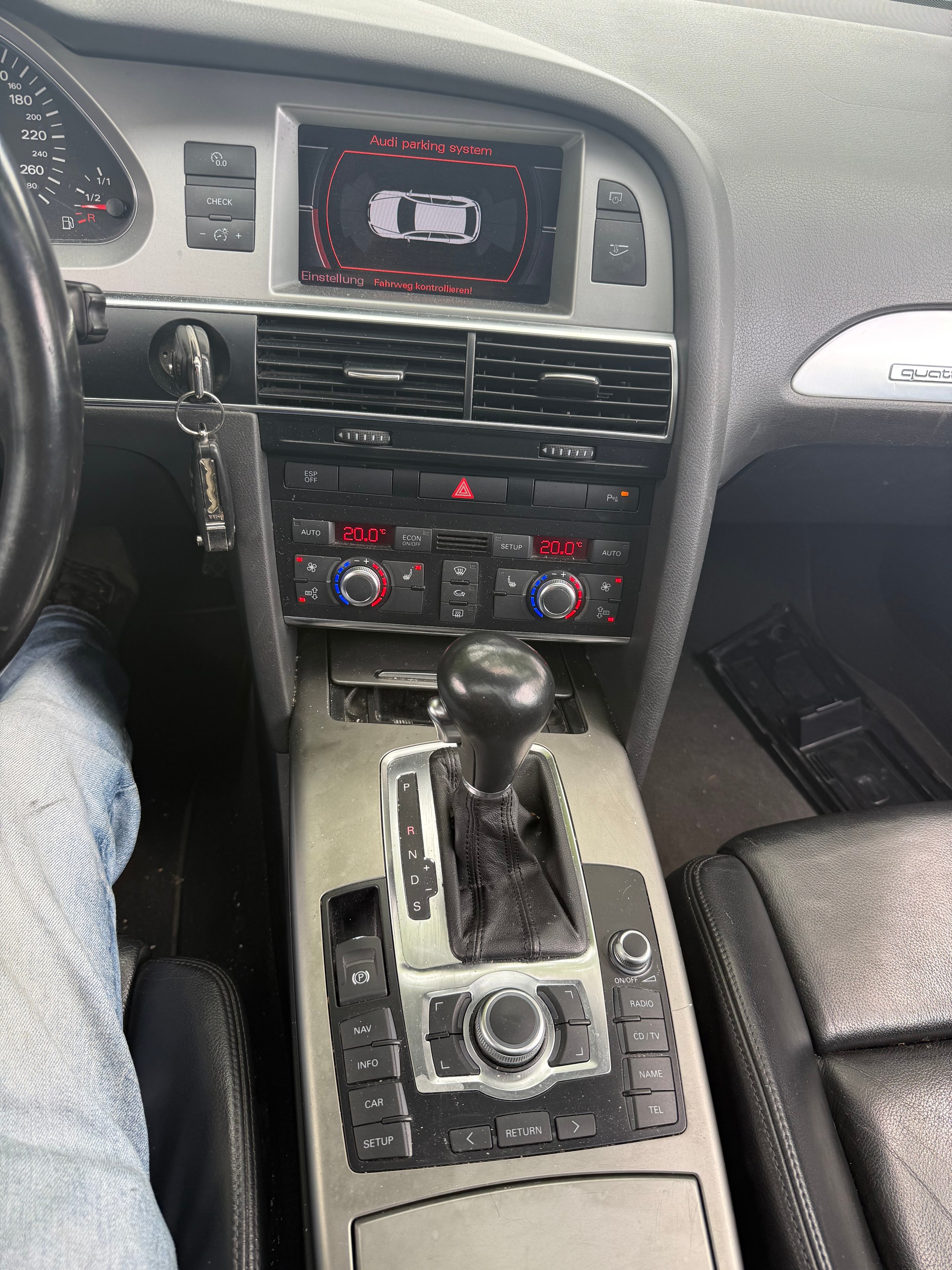 AUDI A6 Avant 2.7 V6 TDI quattro tiptronic-image-15