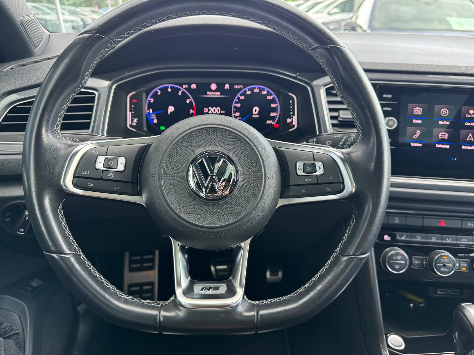 VW T-Roc 2.0 TSI Sport DSG 4Motion-image-10