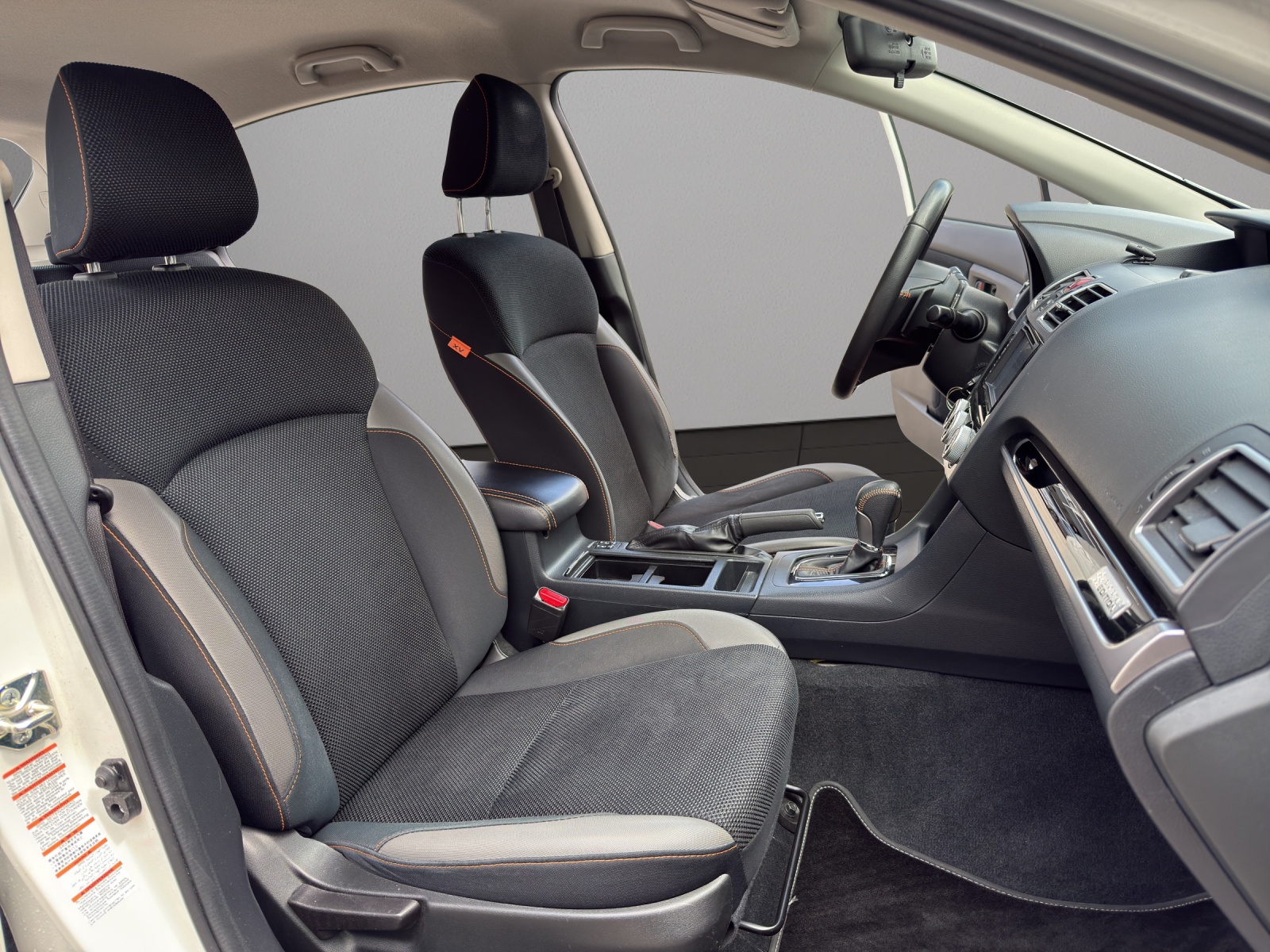 SUBARU XV 2.0 Swiss One AWD CVT-image-16