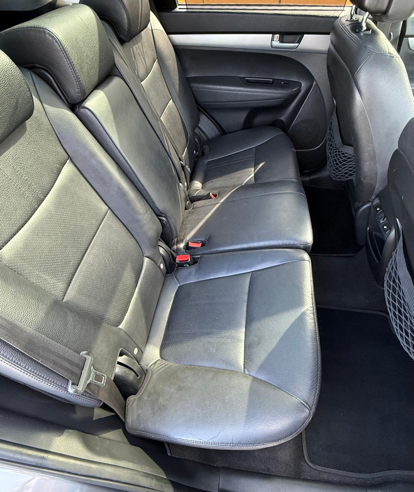 KIA Sorento 2.2 CRDI Trend Automatic-image-8