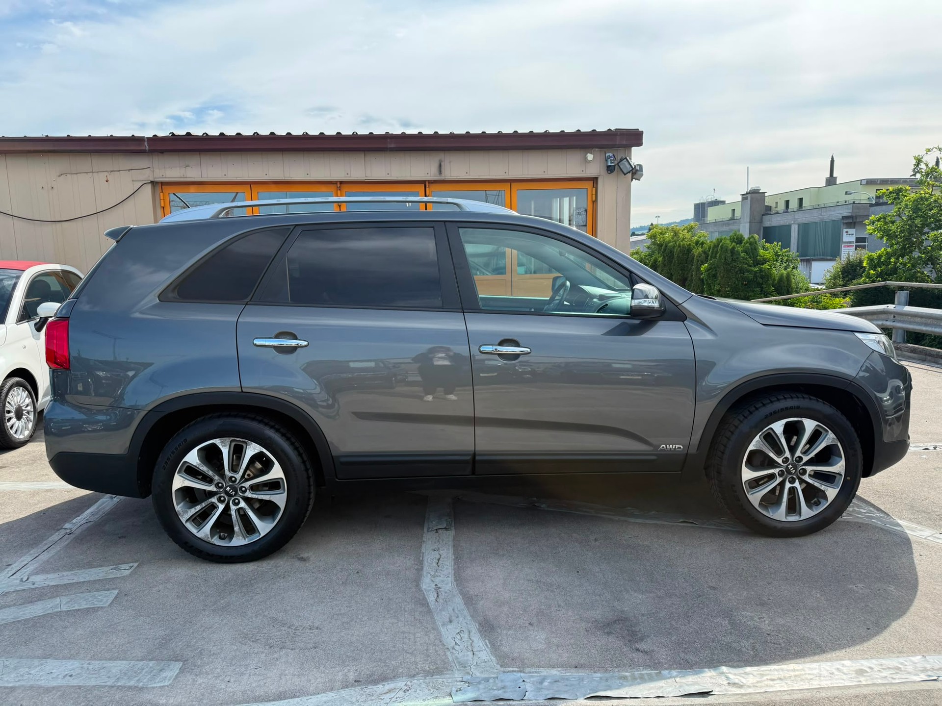 KIA Sorento 2.2 CRDI Trend Automatic-image-4