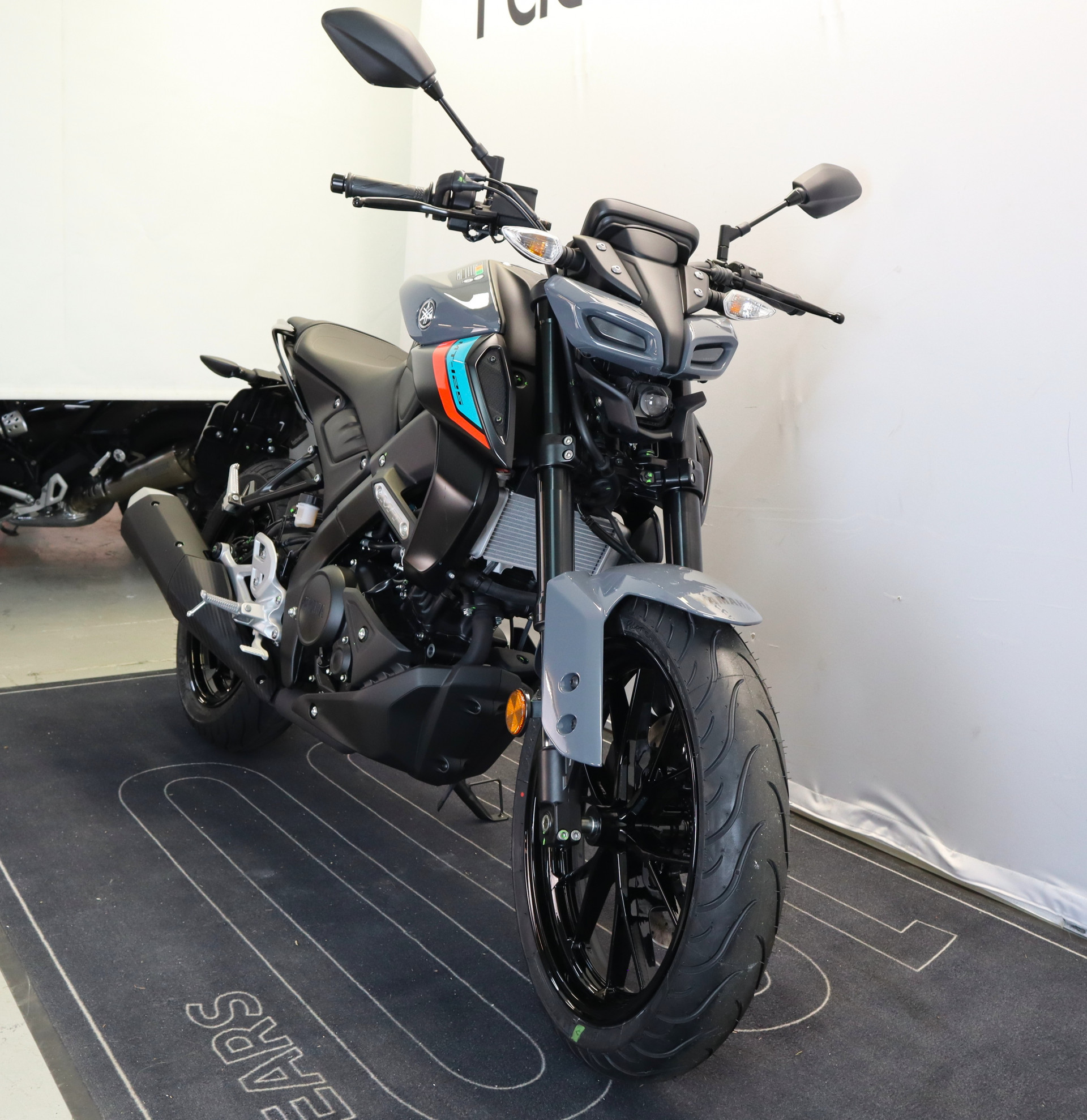 YAMAHA MT-125 MT-125-image-3