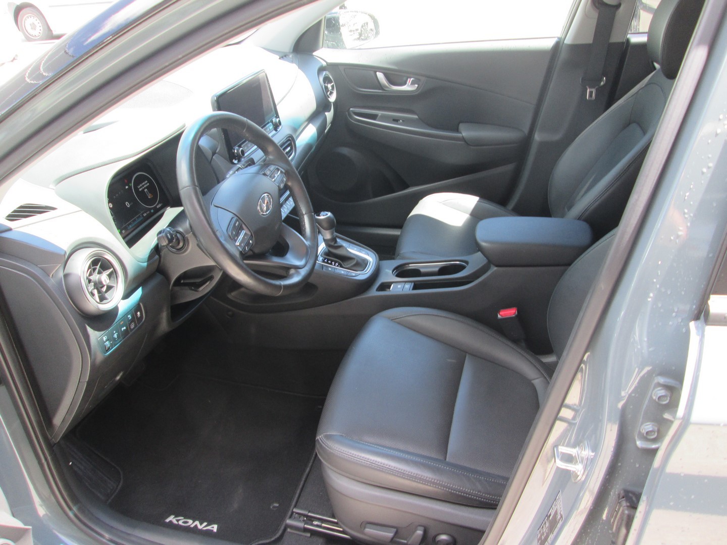 HYUNDAI Kona 1.6 GDi HEV Vertex DCT-image-4